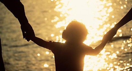 Δέκα φράσεις που πρέπει να λέμε καθημερινά στα παιδιά μας για να γίνουν ευτυχισμένα!