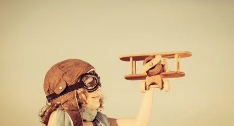 Δεν ξέρει να παίζει μόνο του…