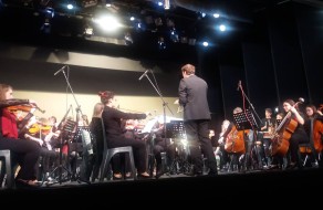 48358439_375712252974918_6982182703651094528_n